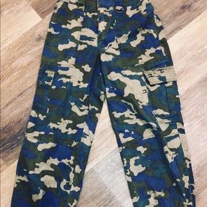 Camo pants